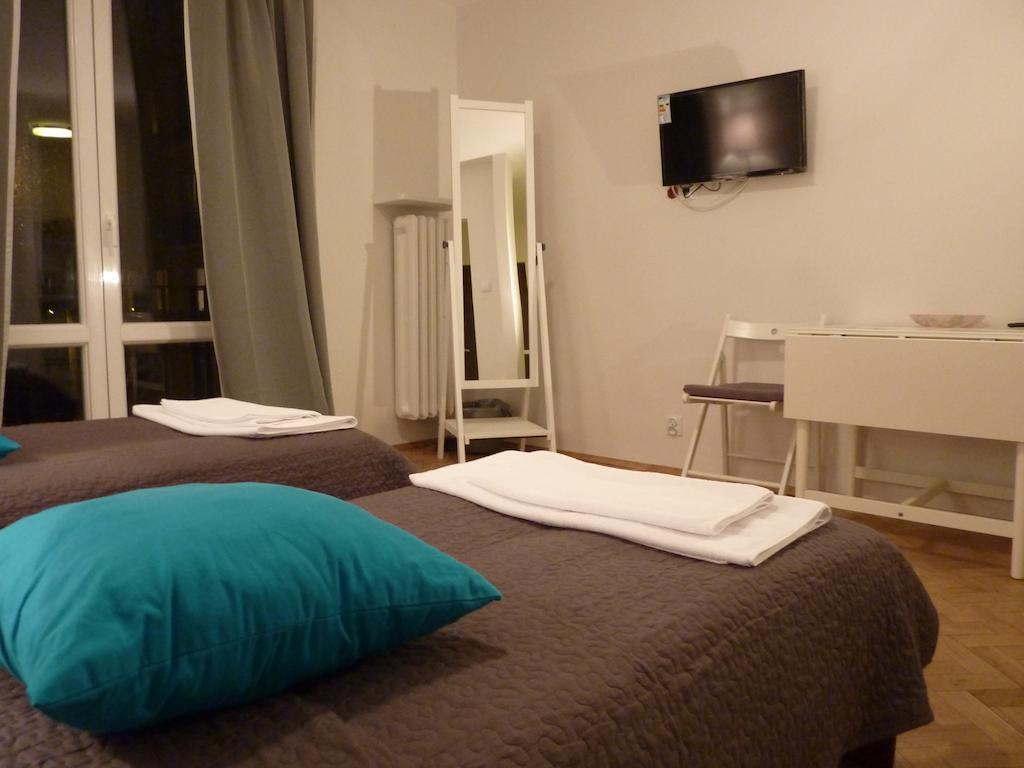 Koro De Varsovio - Apartament Ciasna 10 المظهر الخارجي الصورة